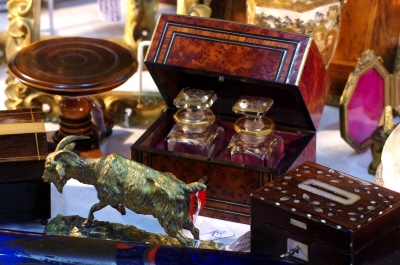 Antiques and Collectables Market